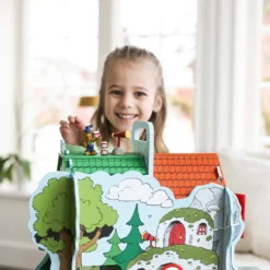 BAMSE LEKVÄRLD BAMSEBYN MED LEKPLATTA
