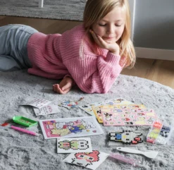HELLO KITTY NAGELKLISTERMÄRKEN