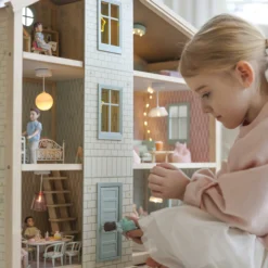LUNDBY DOCKHUSBELYSNING GOLV- & TAKLAMPA