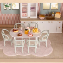LUNDBY DOCKHUSMÖBLER KÖK MED VITRINSKÅP