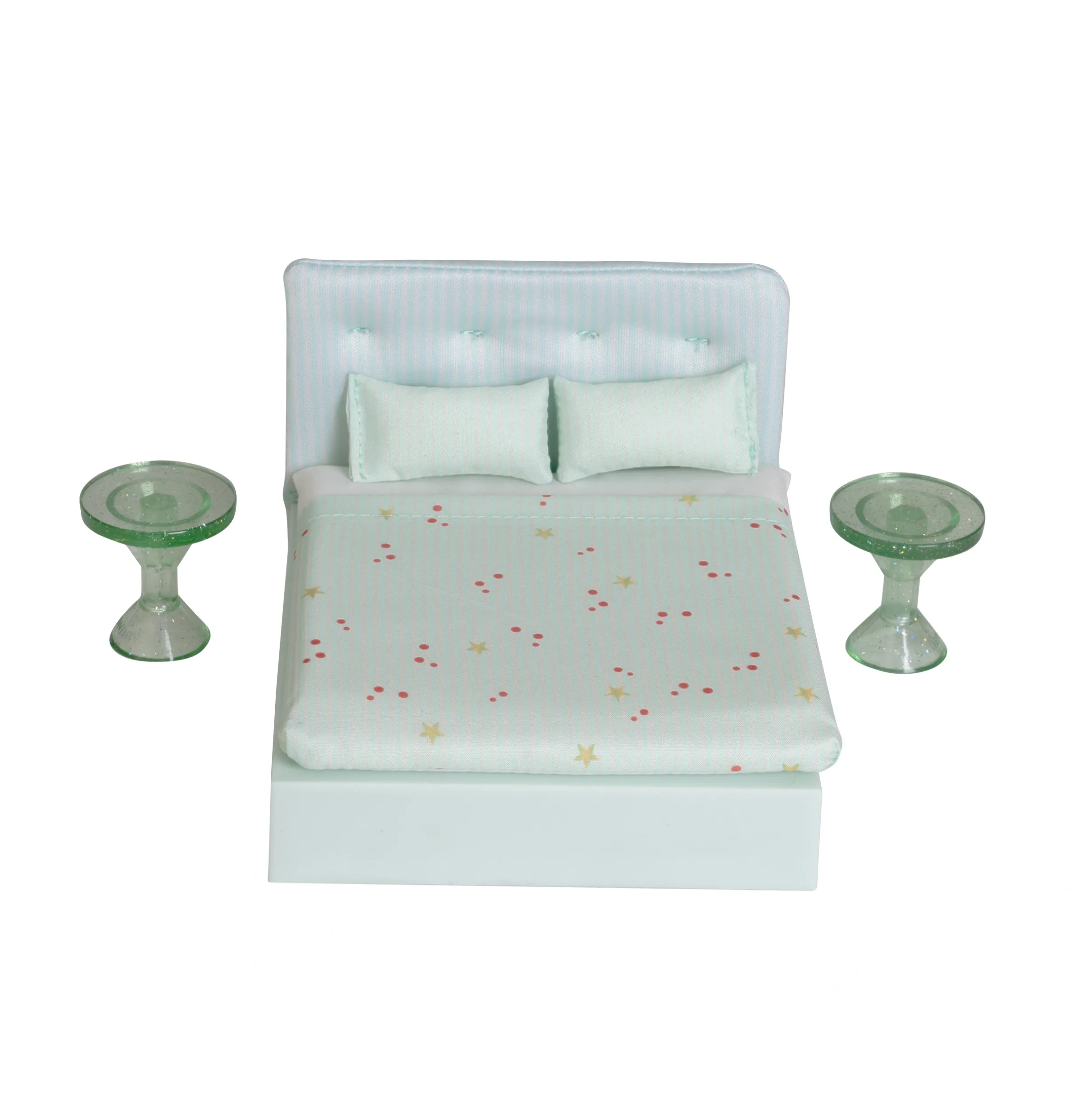 LUNDBY DOCKHUSMÖBLER SÄNG MED KLÄDD GAVEL