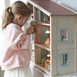 LUNDBY DOCKHUS WONDER HOUSE 3 VÅNINGAR