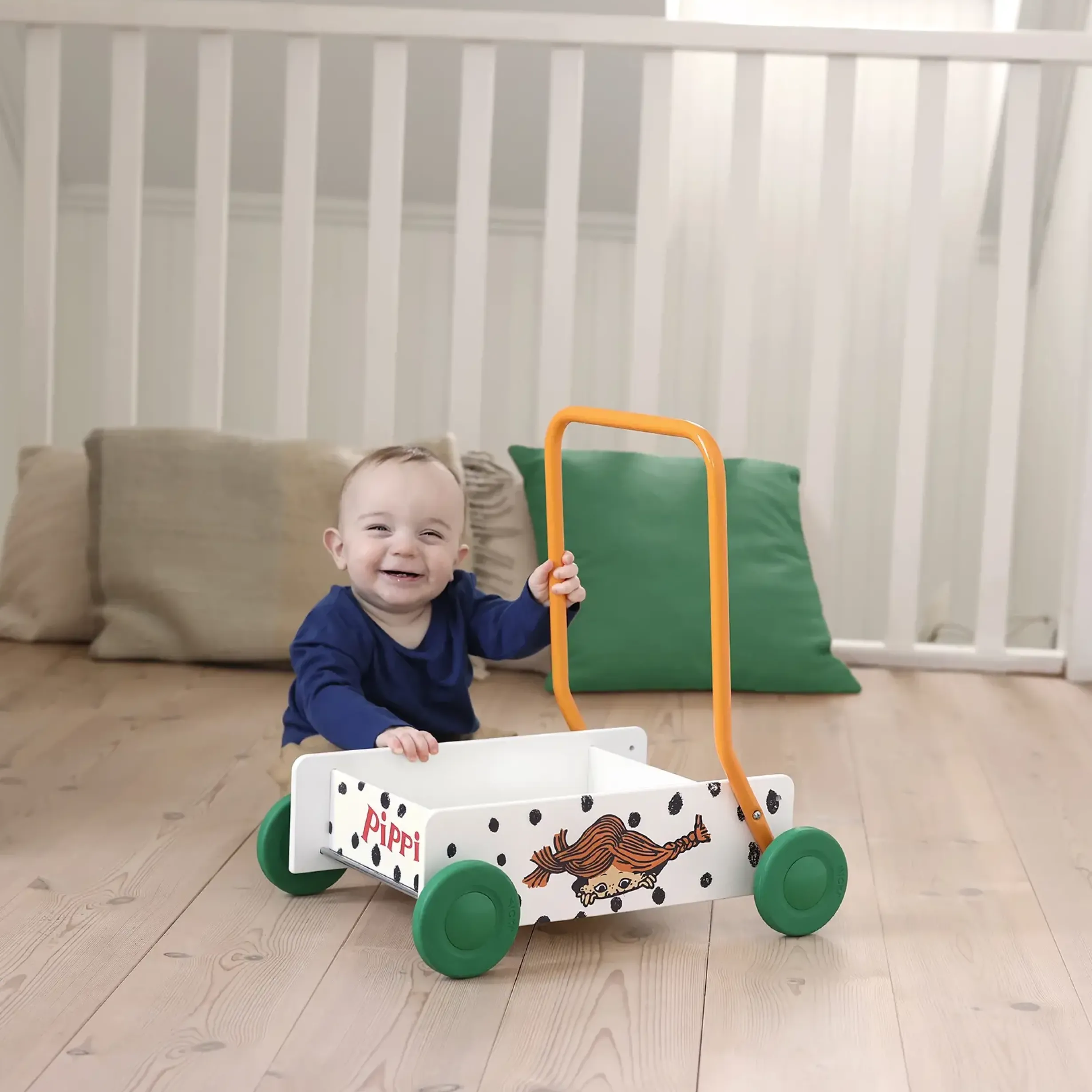 PIPPI LÄRA-GÅ-VAGN PRICKIG